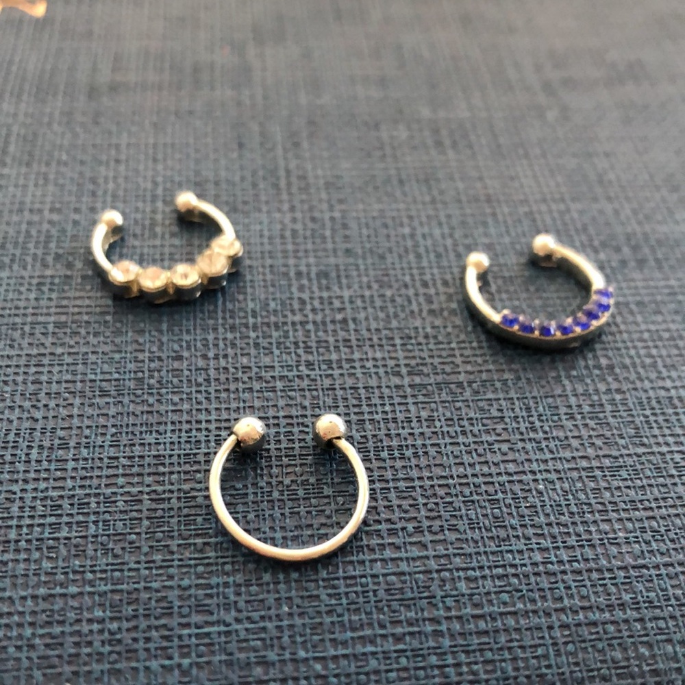 Mixed metal Faux hoop nose rings